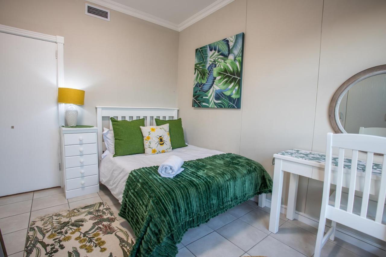 Stay At The Point - Triumphant Tropical Tranquility Durban Exterior photo